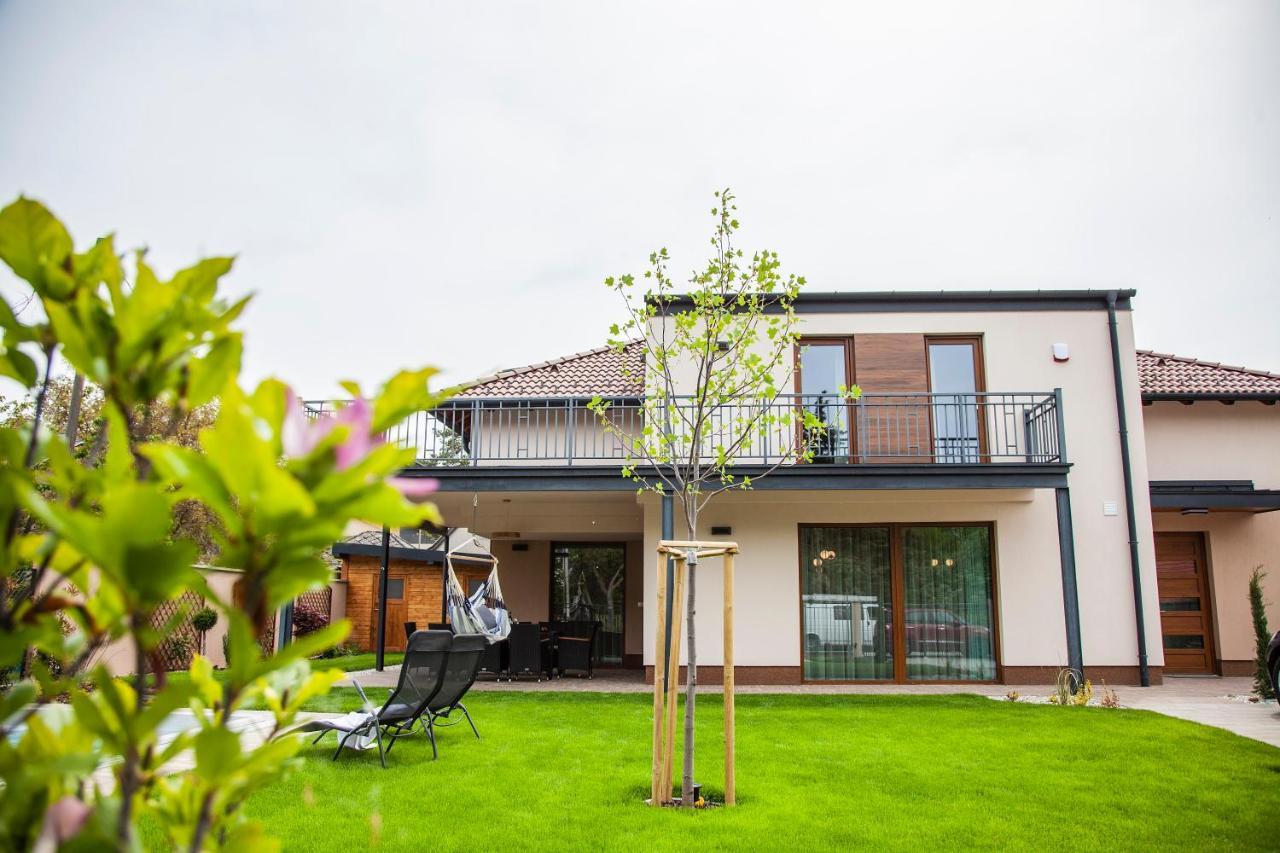 Villa Balaking Zamárdi Exterior foto